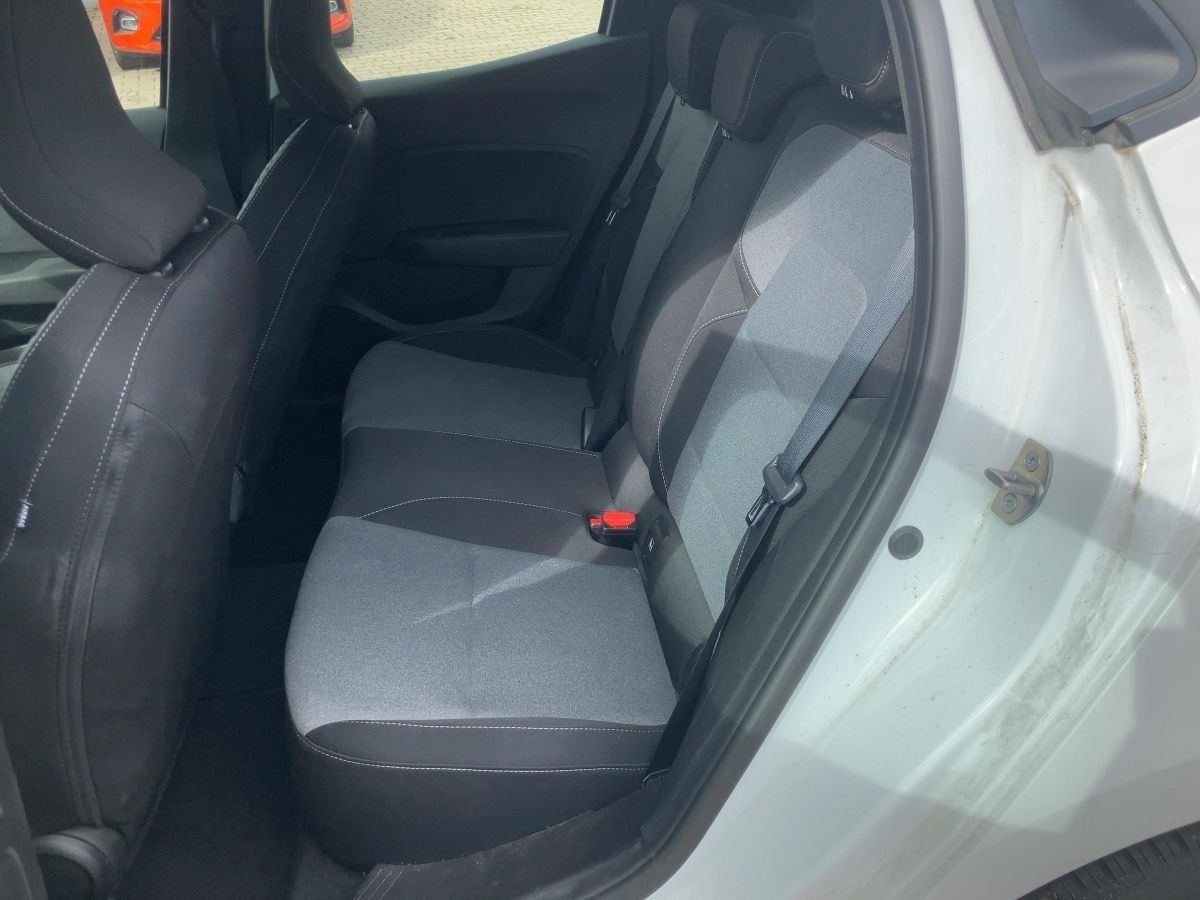 Renault Clio - Bild 8