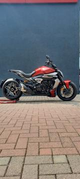 Ducati XDiavel V4 2025 in black sofort verfügbar - DUCATI XDIAVEL V4