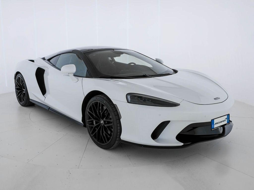 Image of McLaren GT