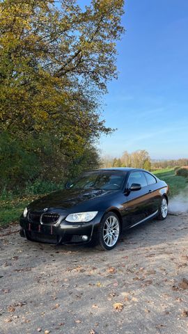 BMW 318i e92 Coupé 