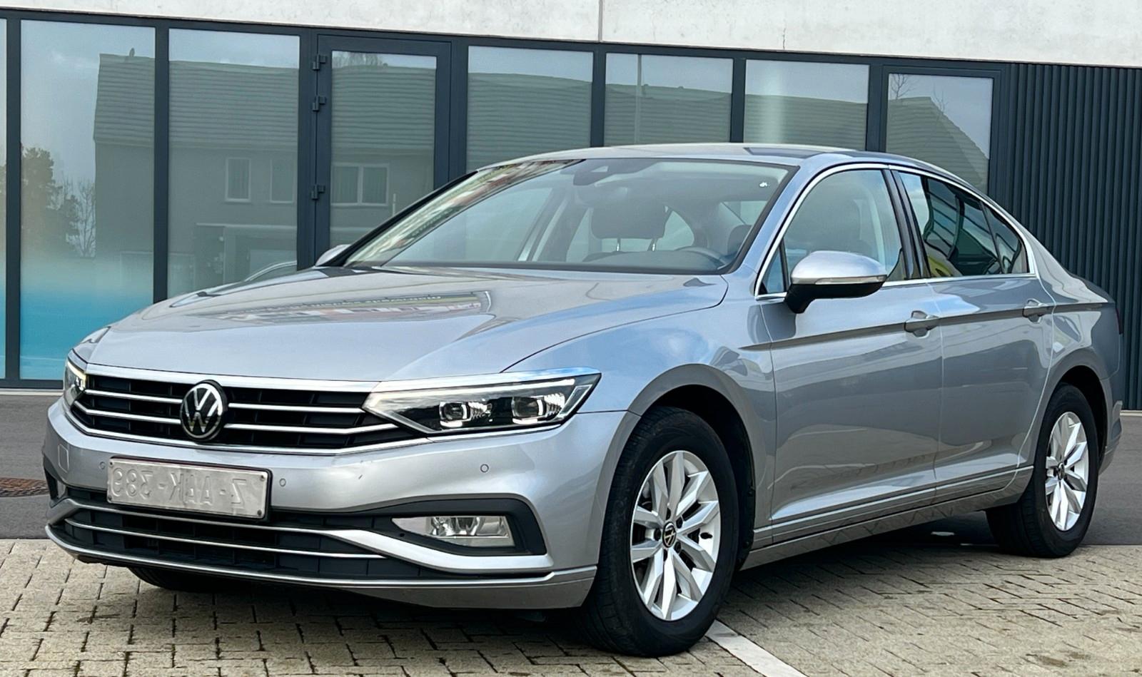 Volkswagen Passat Lim. Business CAMERA NAVY 14.800+VAT