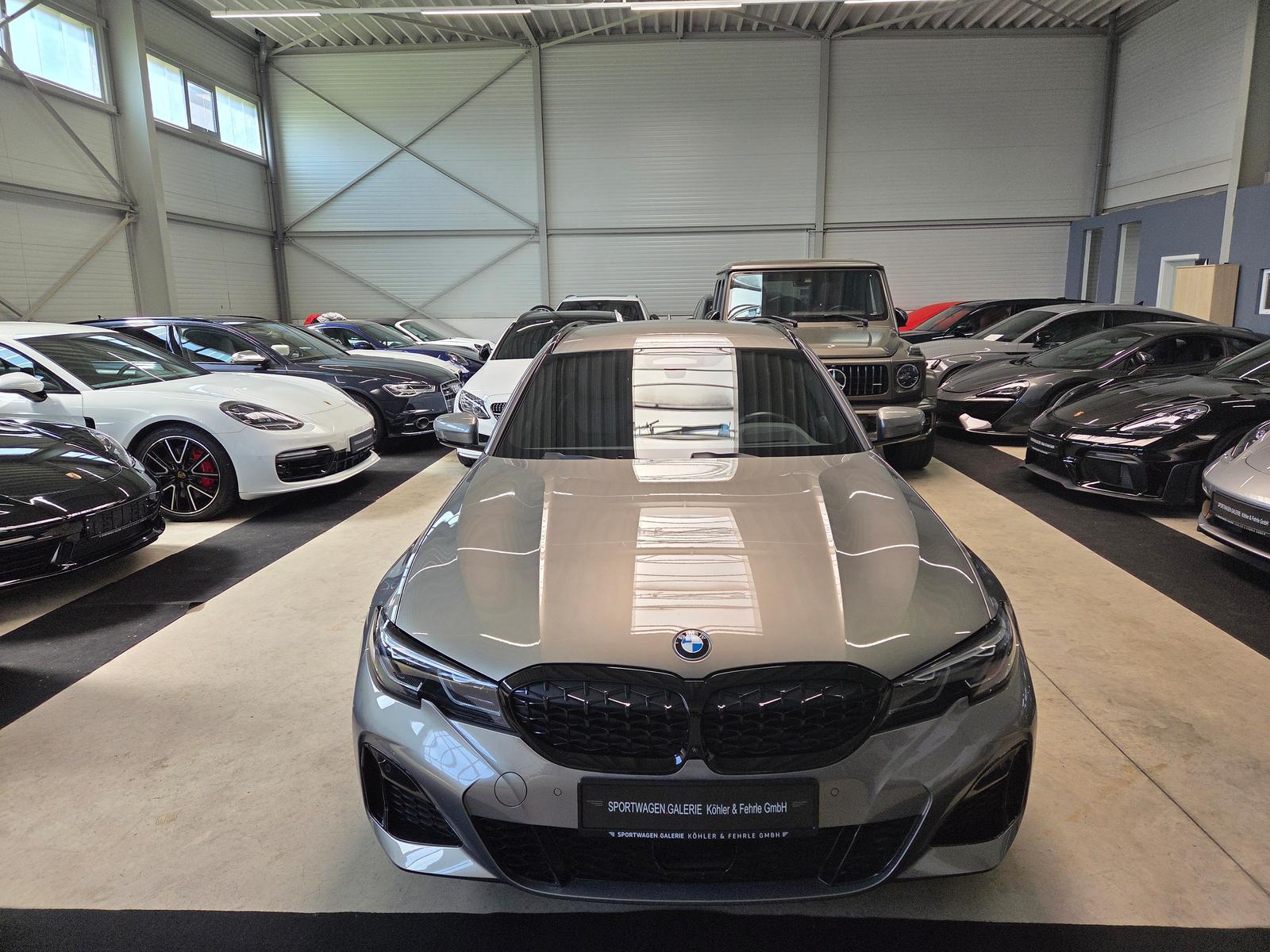 BMW M340d xDrive Touring /HUD/Keyless/1.Hand/*320€