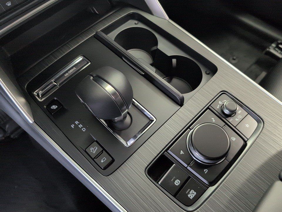 Fahrzeugabbildung Mazda CX-60 PHEV AT AWD HOMURA-PLUS PANO+4xSHZ+BOSE+QI