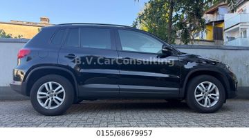Volkswagen Tiguan - 5