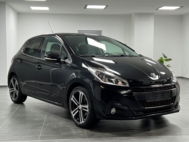 Peugeot 208 Allure/KAM/TEMP/NAVI/SHZ/CARPLAY/DAB/T-LEDER