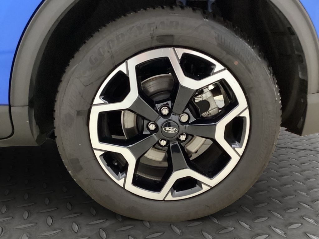Fahrzeugabbildung Ford Kuga Plug-In Hybrid Active X HUD AHK B&O