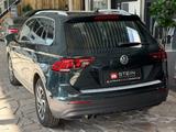 Volkswagen Tiguan Sound BMT/Start-Stopp/ACC/Lane/R-Cam/Navi - Volkswagen Tiguan: R