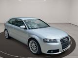 Audi A3 1.8 TFSI  S line Sportpaket plus 1.Hand - Audi A3 aus 2007: Line
