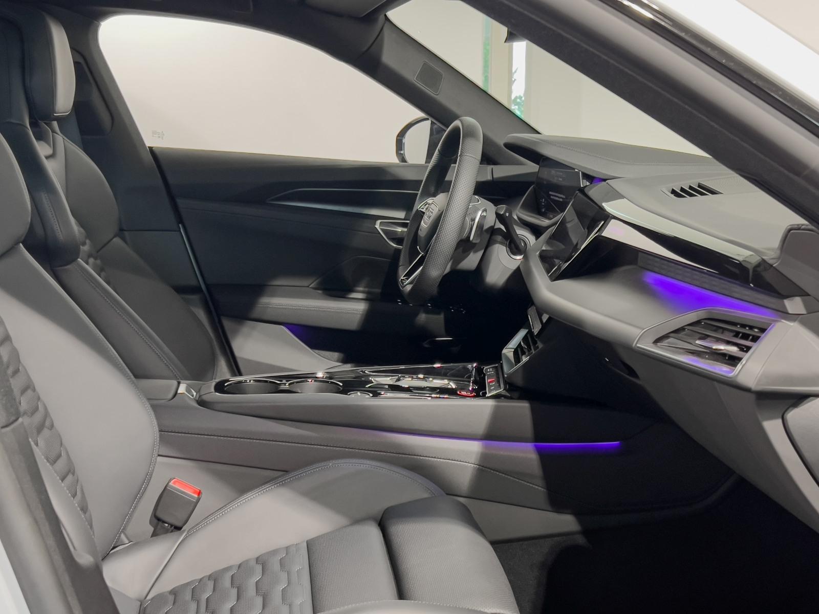 Audi e-tron GT Quattro+Navi+Matrix+Head Up+Top View+L