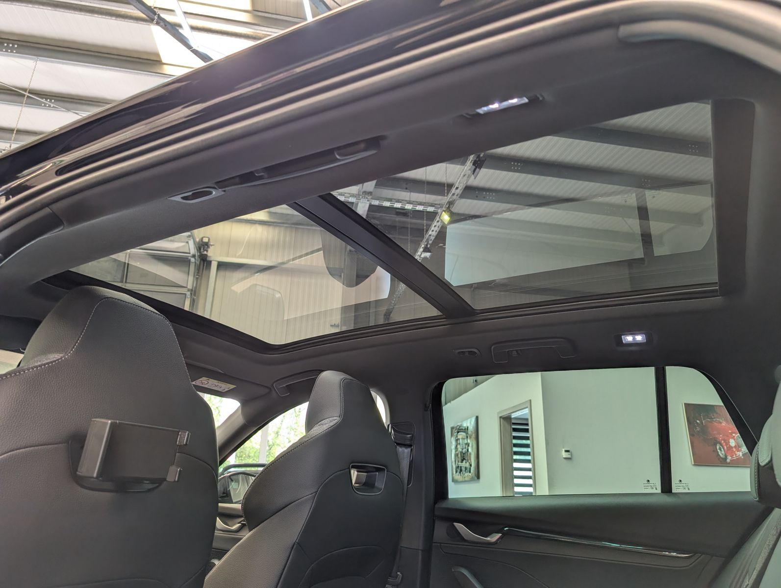 Fahrzeugabbildung SKODA Octavia 2.0 TDI Sportline Matrix Canton Pano ACC