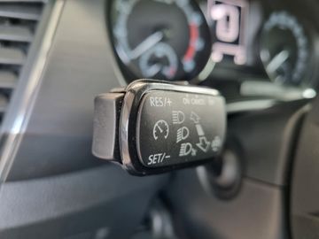 Fahrzeugabbildung SKODA Fabia Combi 1.0 TSI 81kW STYLE