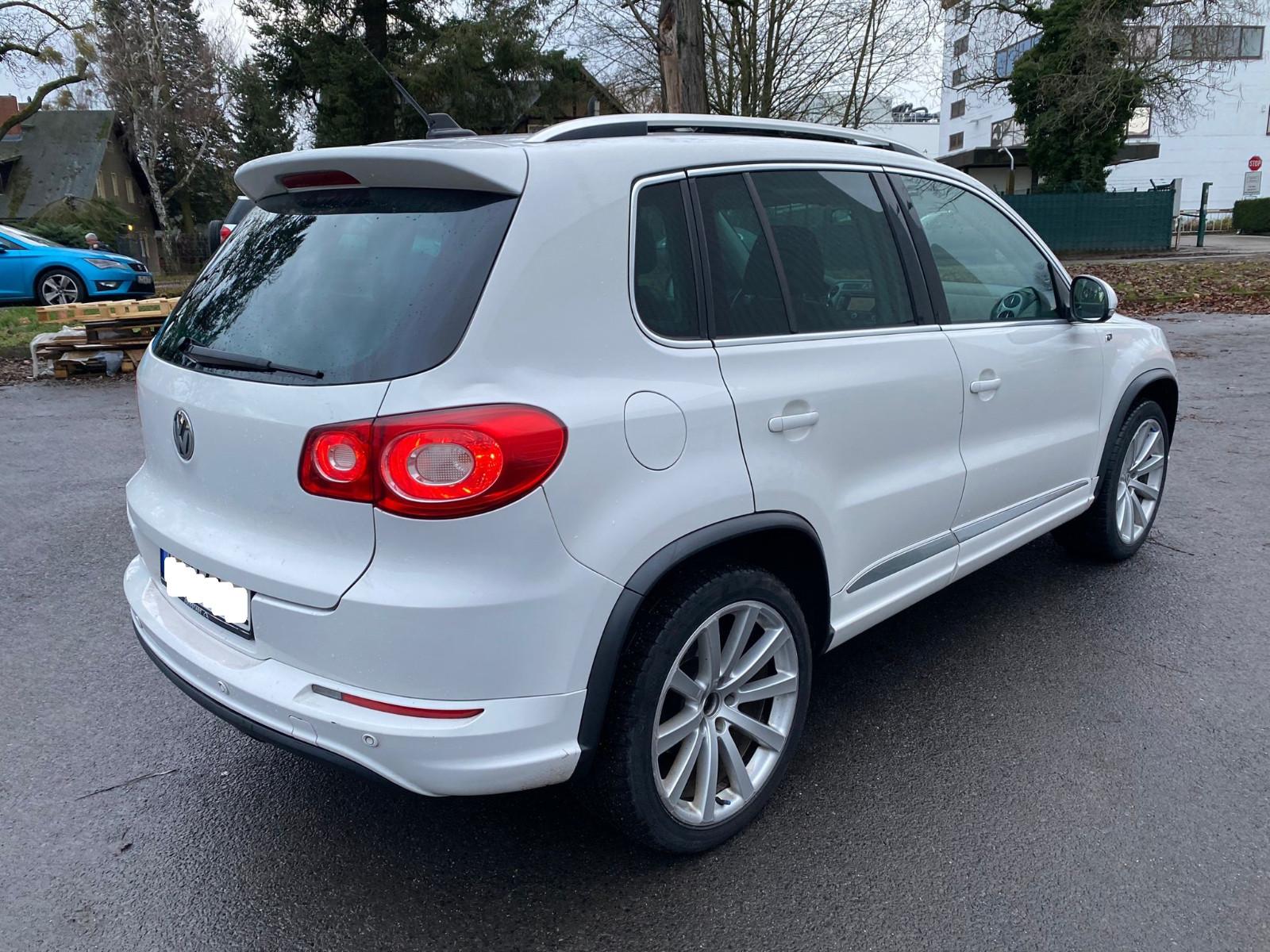 Volkswagen Tiguan 2.0 TDI DSG 4MOTION R-LINE Pano