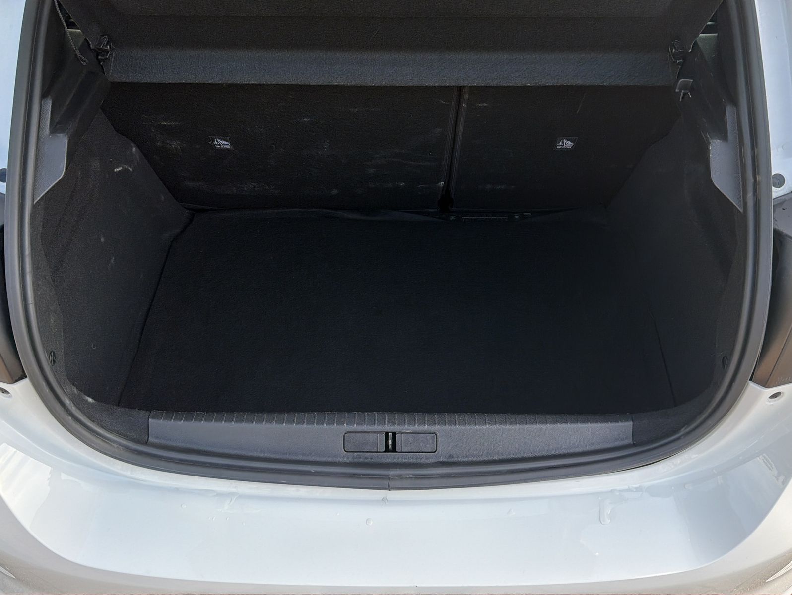 Fahrzeugabbildung Opel Corsa GS 101 PS Automatik