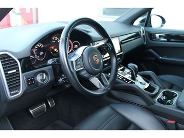 Porsche Cayenne - 7