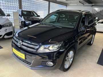 Volkswagen Tiguan - 9
