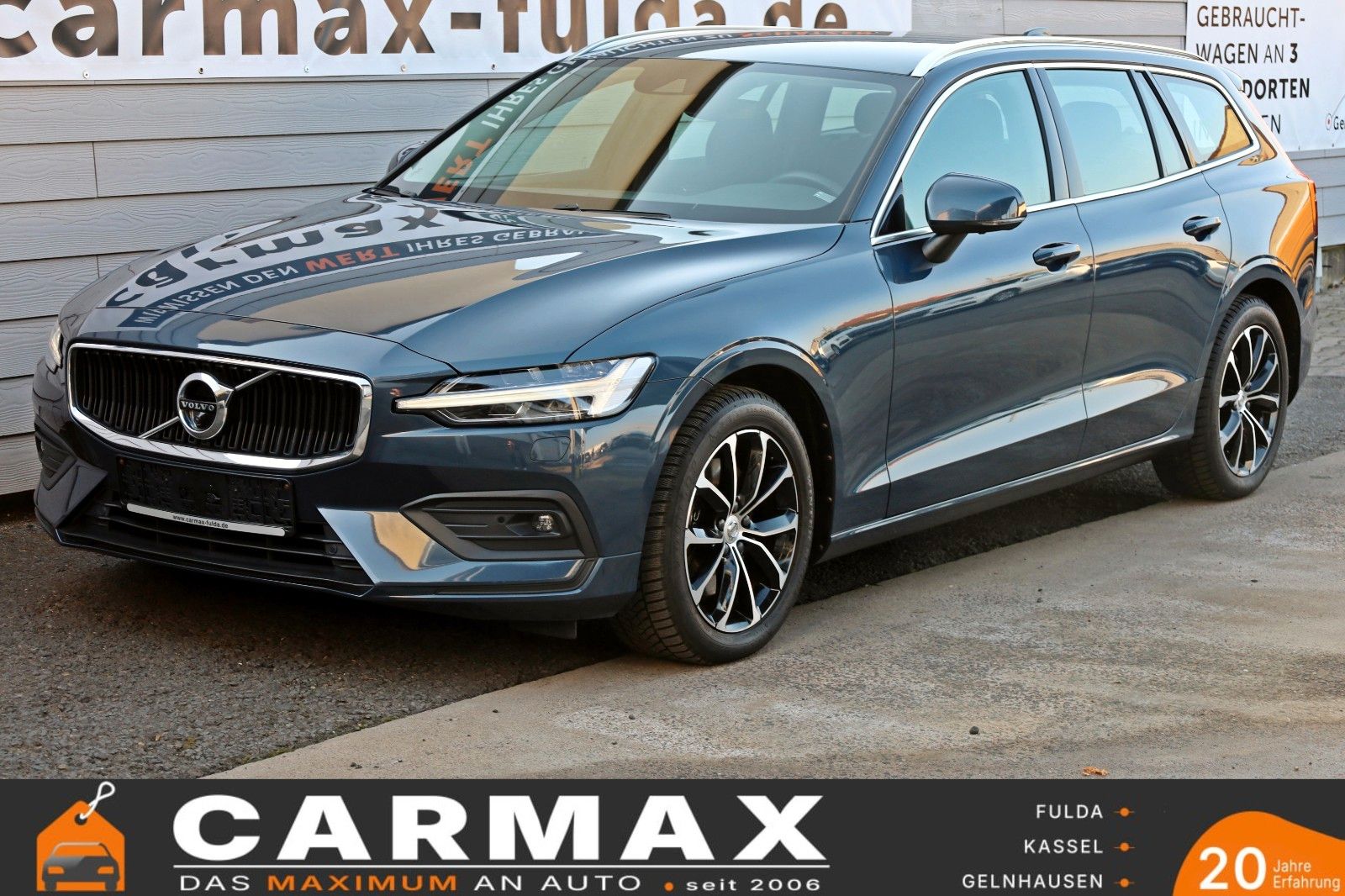 Fahrzeugabbildung Volvo V60 Kombi Momentum Pro Navi,LED,SH,360°,AppleCar