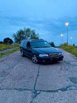 Volvo V70R AWD - Volvo V70: R Awd
