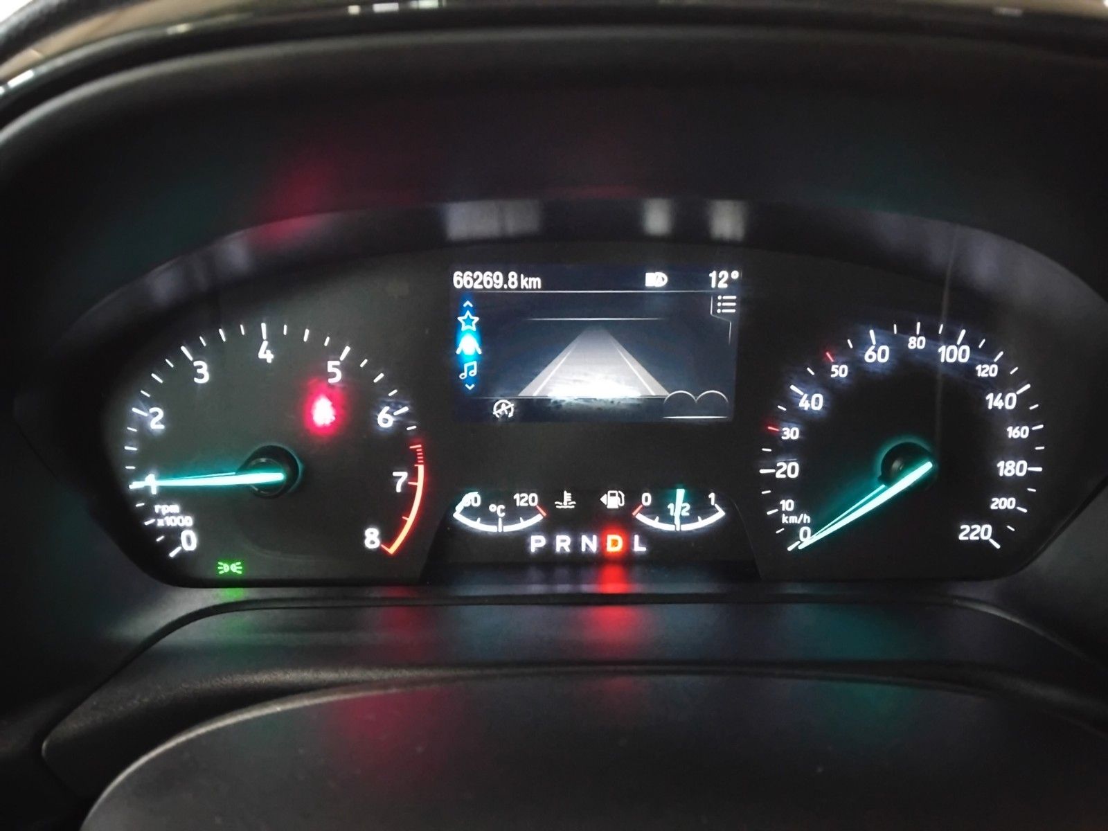 Ford Fiesta (06/2026, Benzin)