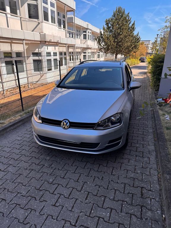 Image of Volkswagen Golf