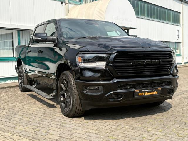 Dodge RAM 1500 4x4 Laramie 5.7l Crew Memory,Pano,Sound