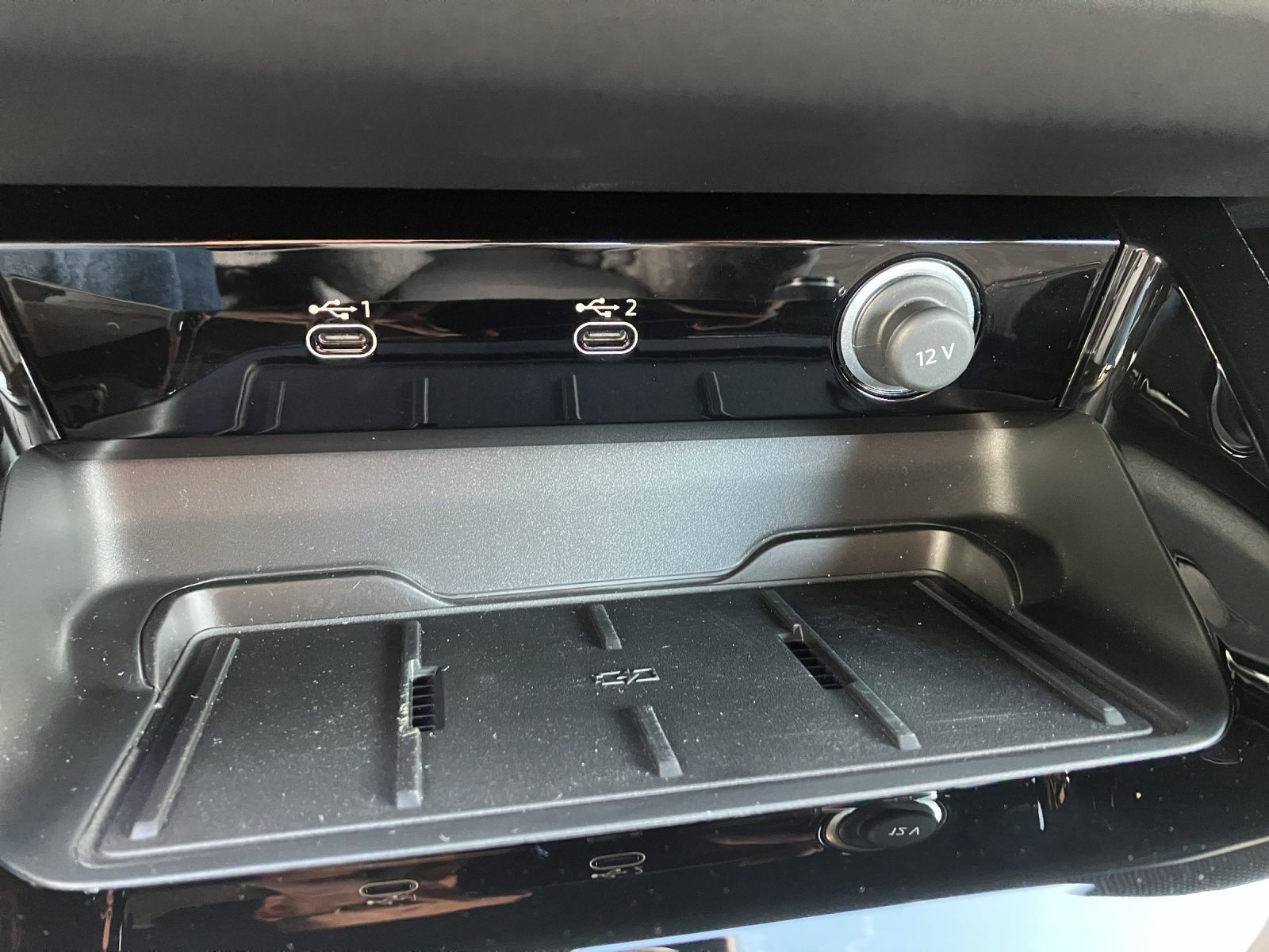 Fahrzeugabbildung Audi A5 Limousine TFSI S tronic LED Navi ACC RFK SH P