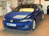 Volkswagen Polo VI Highline Automatik - Volkswagen Polo: Blau