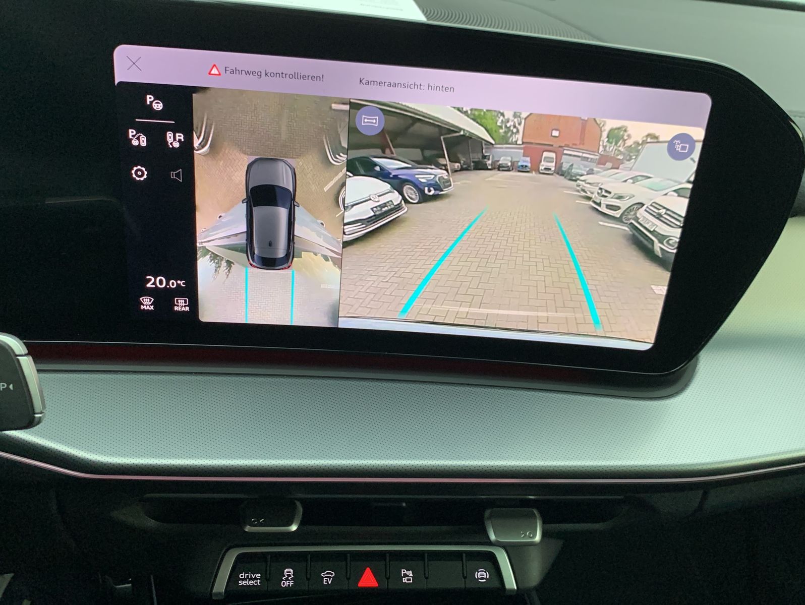 Audi Q3 Sportbacke-Hybrid S Line Tech Pro Memo foto 12