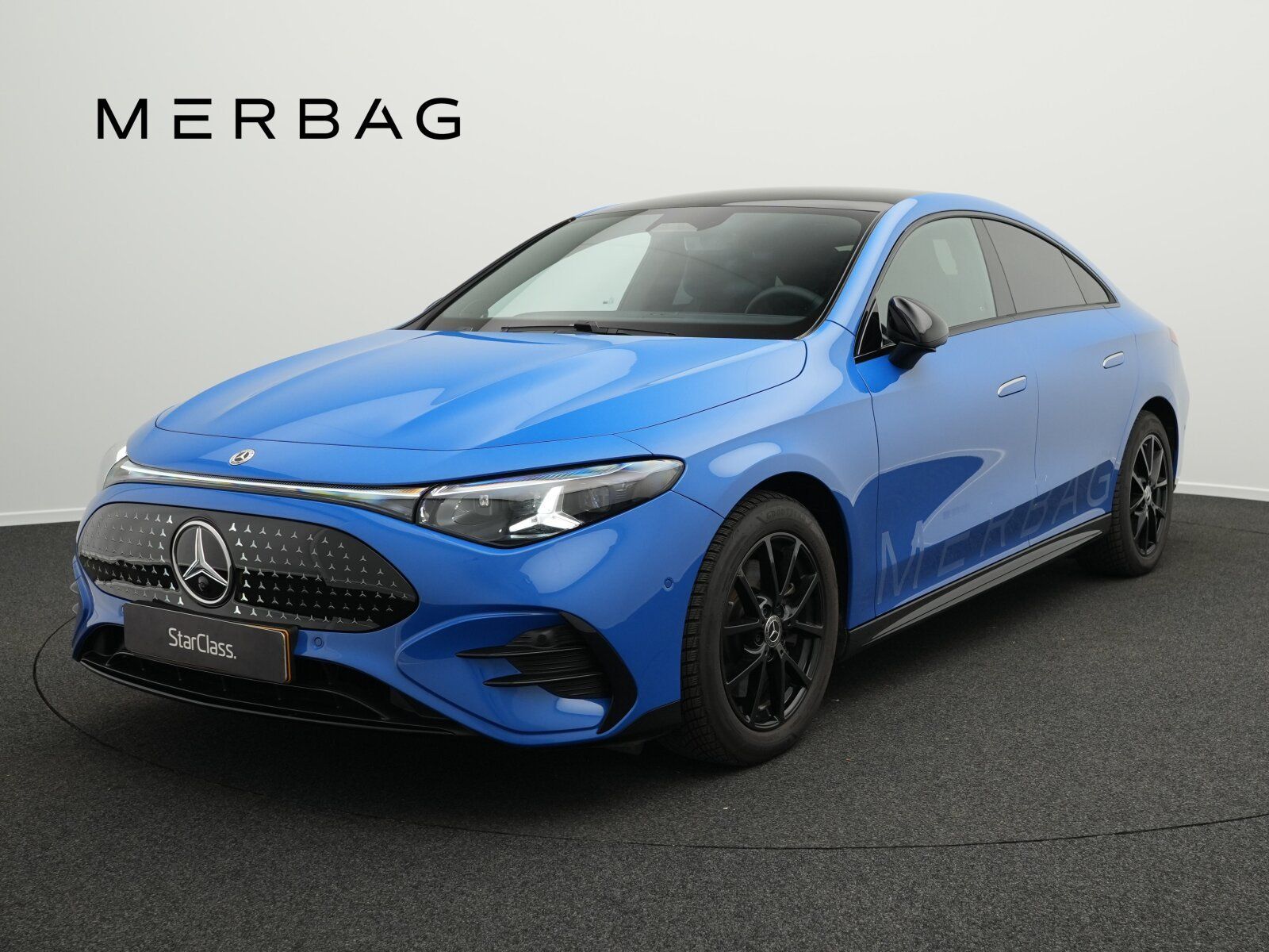 Mercedes-Benz CLA 350 4MATIC mit EQ Technologie