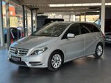 Mercedes-Benz B 200 Automatik 1.Hand/Xenon/Kamera/SHZ/AHK/PDC - Mercedes-Benz B 200: Kombi