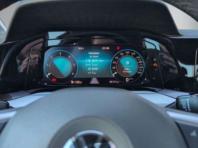 Golf VIII 2.0 TDI LED+GRA+APP-CONNECT+KLIMAAUTO+