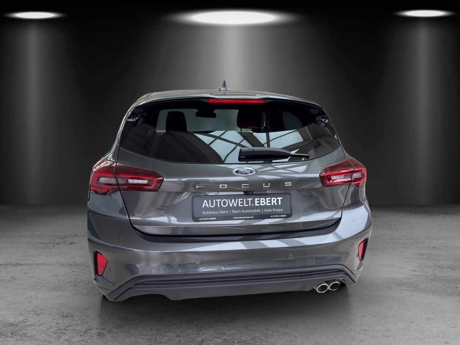 Fahrzeugabbildung Ford Focus ST-Line 5 Türer Styling Pak. Winter Pak.