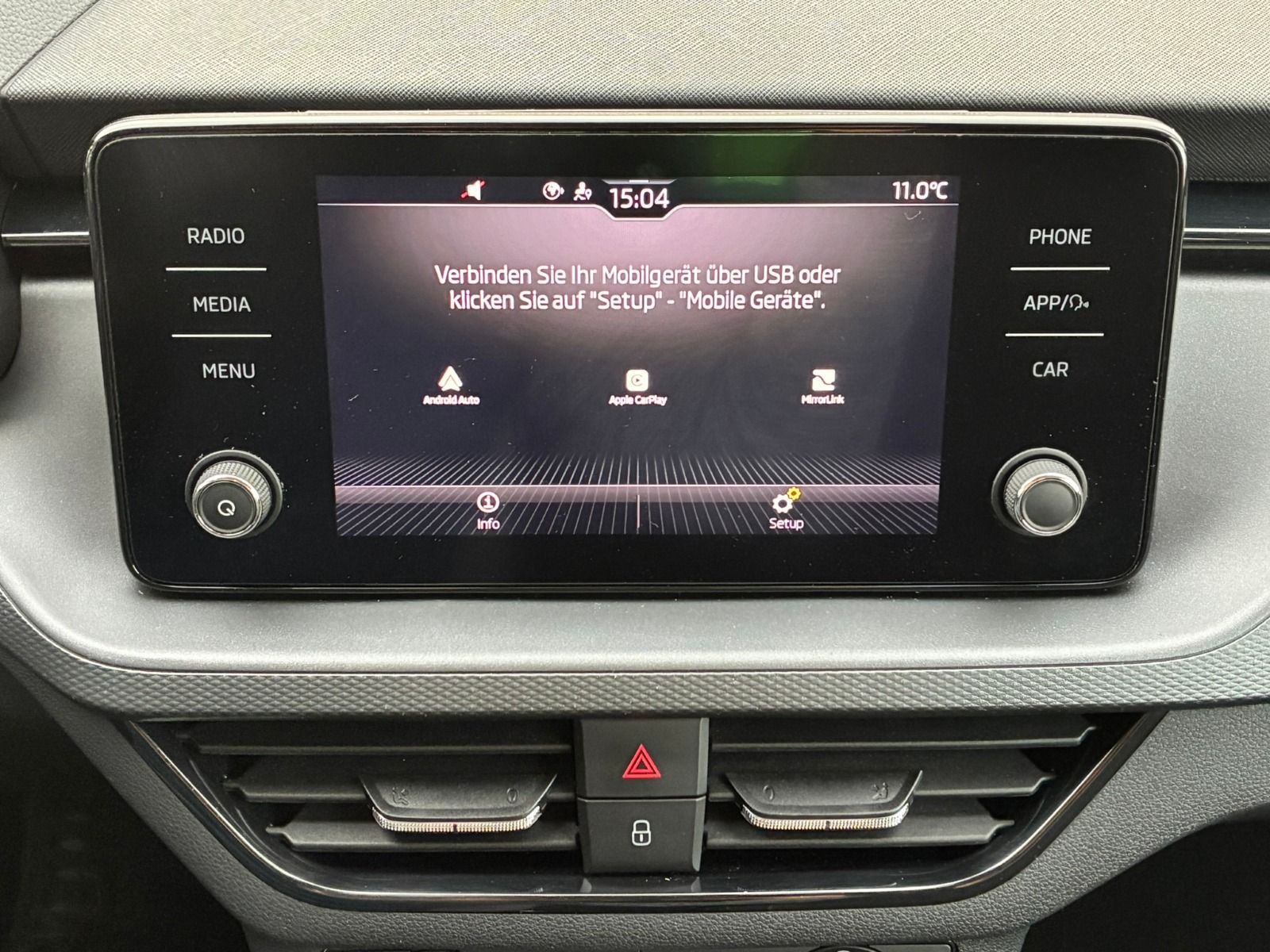 Fahrzeugabbildung SKODA Scala 95PS 5-Gang*LED*SHZ*PDC*SmartLink