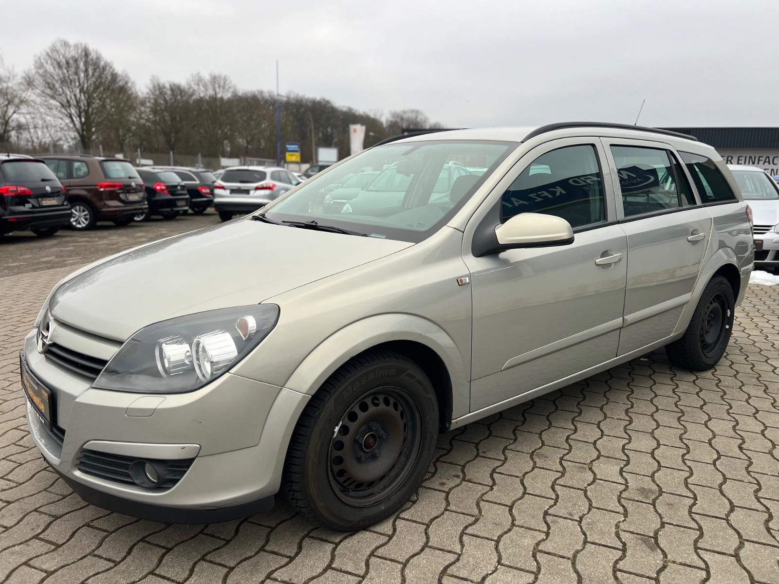 Opel Astra 2005 — photo 12