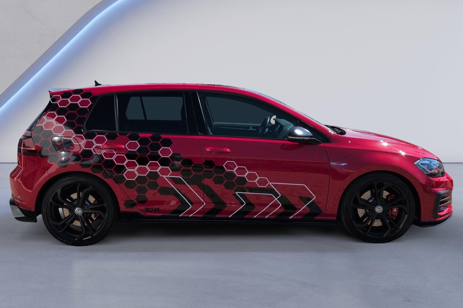 Volkswagen Golf VII "TCR" DSG KAMAERA+PANO+DCC+19"