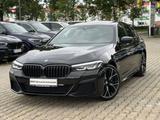 BMW 530e SAG M-Sportpaket Navi Glasdach Kamera 20" - mit Hybrid-Antrieb: Limousine, Sportpaket