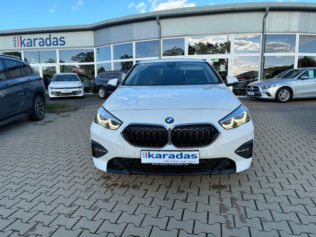 Fahrzeugabbildung BMW 218d Gran Coupé >NAV/AHK/LED/18Zoll Alu<
