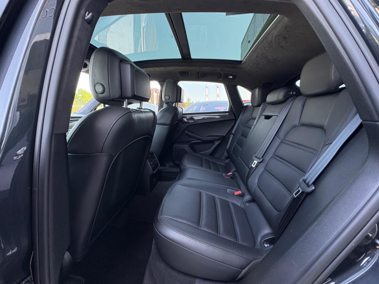 Porsche Macan S Carbon+LED+PDLS+Panorama+21"+Kamera+AHK