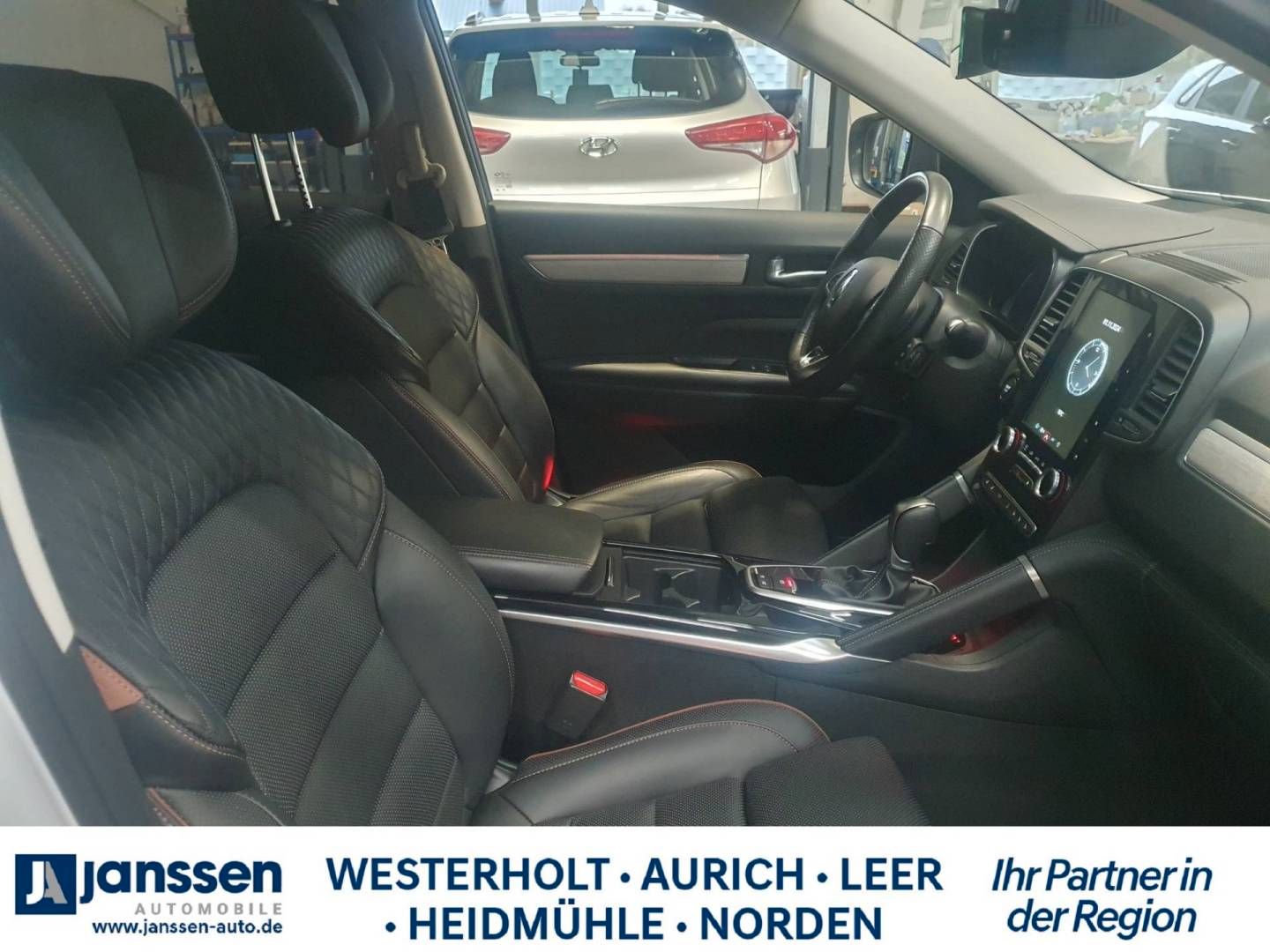 Fahrzeugabbildung Renault KOLEOS INITIALE PARIS BLUE dCi 185 4WD Automatik
