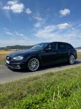 Audi A4 B8 Facelift S-Line - Audi A4: Kombi, Facelift