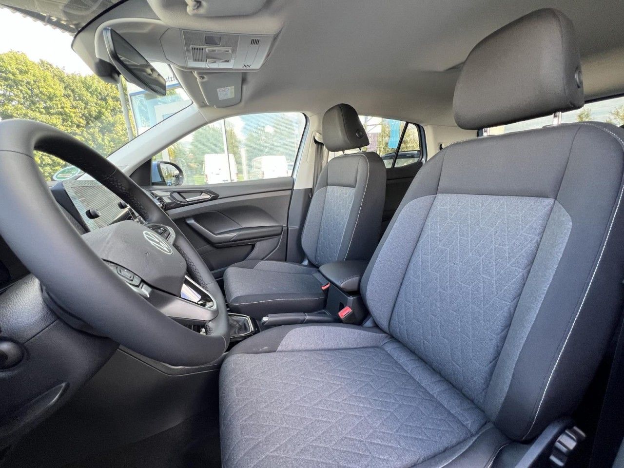 Volkswagen T-Cross - Bild 7