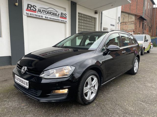 Volkswagen Golf VII 1,6 TDI BMT DSG  Navi AHK SHZ TÜV Neu