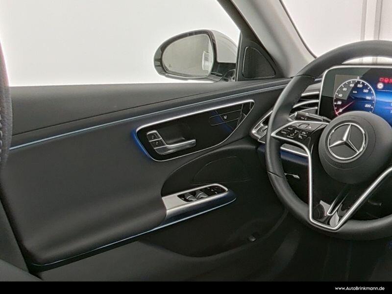 Mercedes-Benz E 220 d AVANTGARDE/LED/KAMERA/TOTW/SPURHSHZ