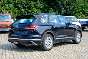 Volkswagen Touareg - 8