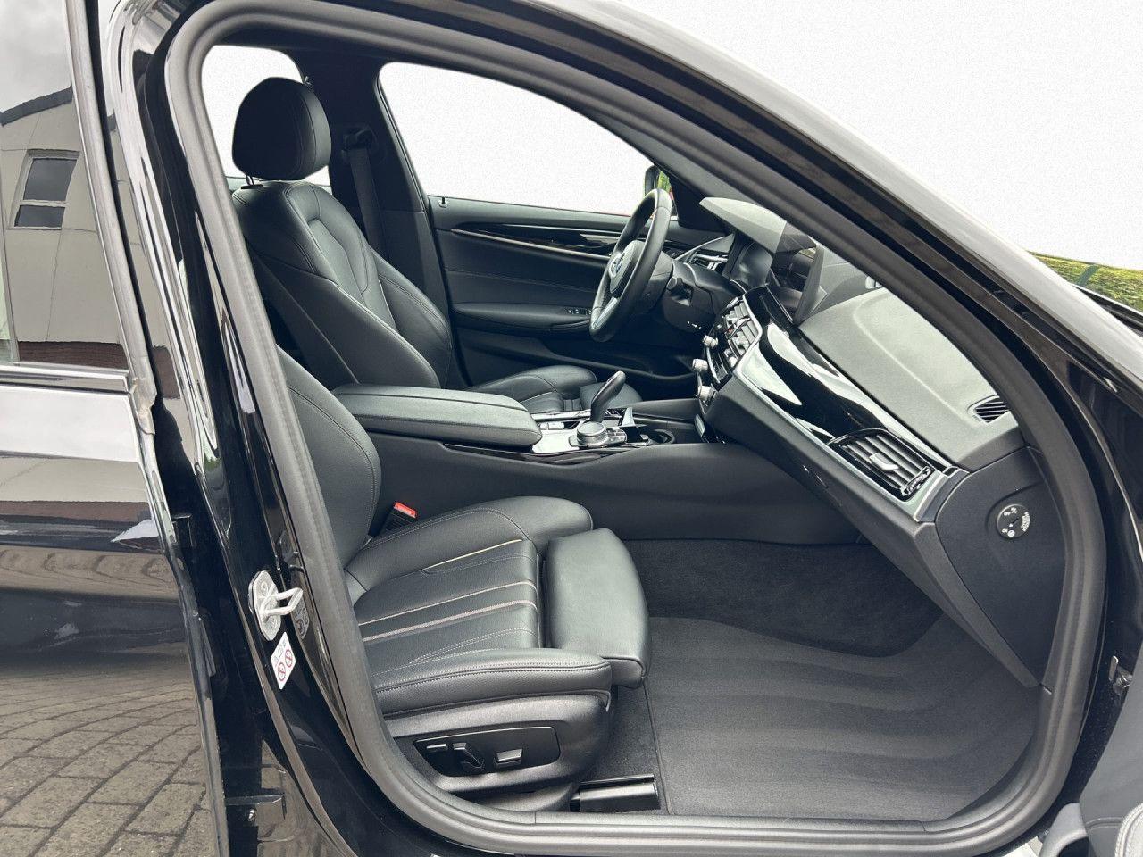 BMW 520d Tour.LiveProf DA SportSi Kam 4Klima AHK 18"
