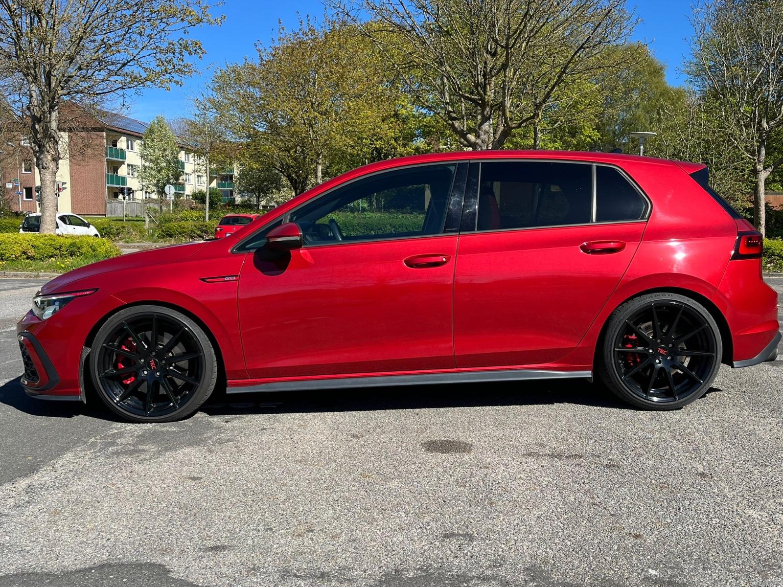 Volkswagen Golf VIII Lim. GTI Navi Alcantara Matrix RFK HK