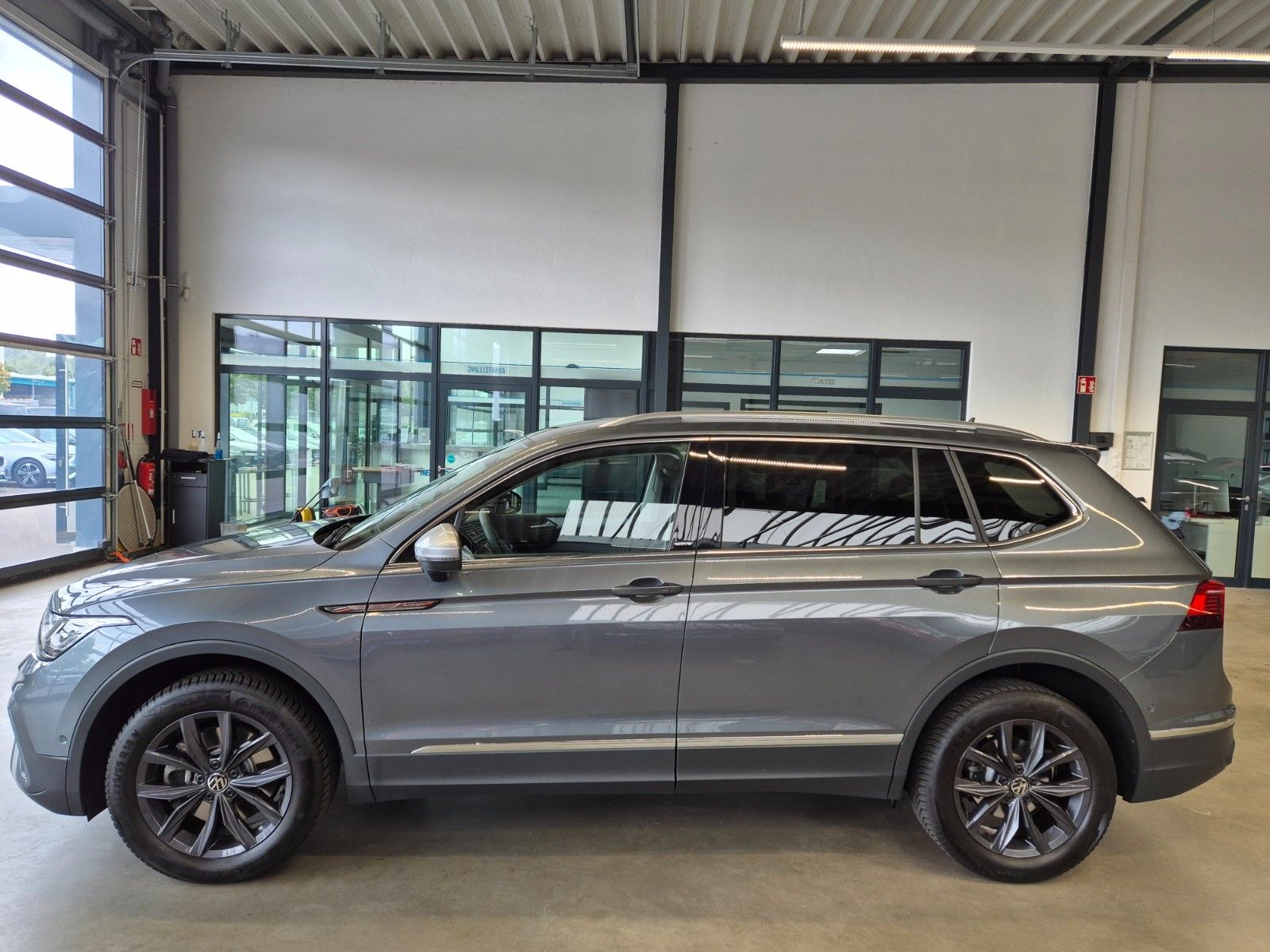 Volkswagen TIGUAN ALLSPACE 2.0 TSI 4M MOVE IQLIGHT NAVI 360 foto 8