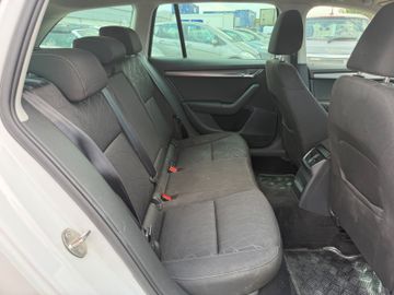 Skoda Octavia - 11