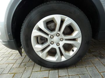 Land-Rover Discovery - 8