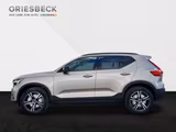 Volvo XC40 Plus Dark FLA SpurH el.Heck KeyLess LMF - Volvo XC40: Automatik