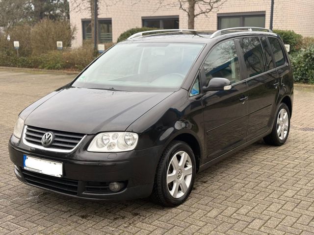 Volkswagen Touran Highline 2.0 TDI SHZ NAVI DVD